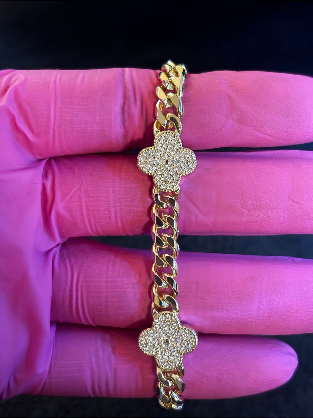 6mm Yellow Gold Clover Cuban Link Bracelet 7 1/2 in. - Picture 9 of 10